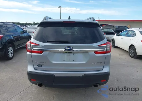 2024 Subaru Ascent Premium 8-Passenger из США, поврежденный, VIN 4S4WMACD9R3437649